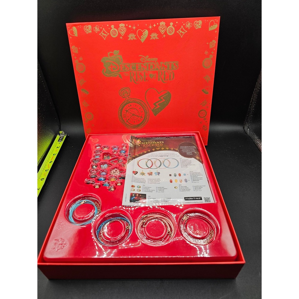 Disney Descendants The Rise of Red Jewelry Making Kit Make It Real DIY Charms